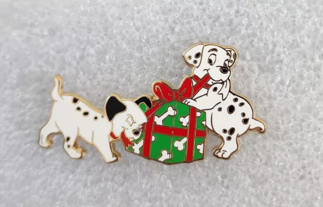 DISNEY 101 DALMATIANS (Lucky & Rolly)~"A GIFT FOR MICKEY"  LE 100 PIN~FREE SHIP 3