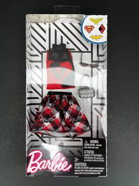 Barbie DC Comics Fashion Pack Harley Quinn New 2018 Mattel FKR80