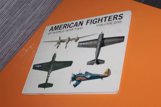 (31) American fighters of world war two / Volume 1