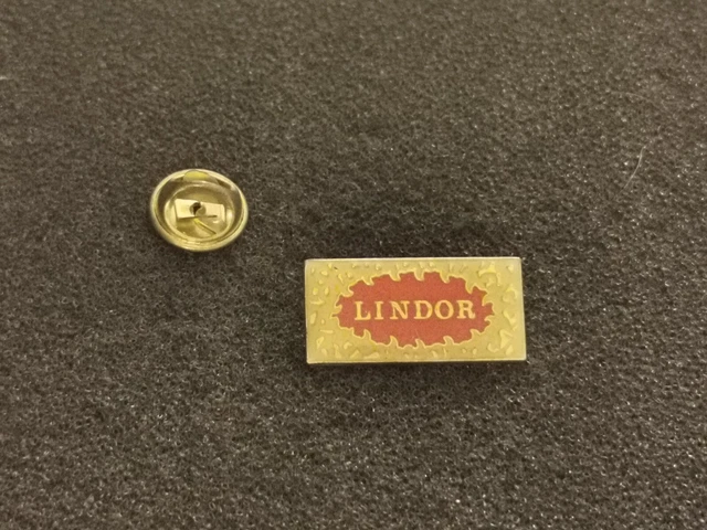 Pin's Badge publicitaire tablette de chocolat CRESTA LINDT vintage collection