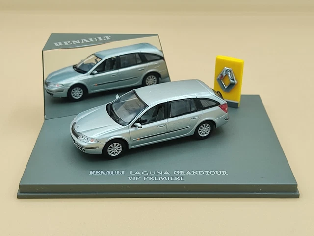 1/43 Renault Laguna II Estate "Grandtour" Privilège Gris 2001 Universal Hobbies