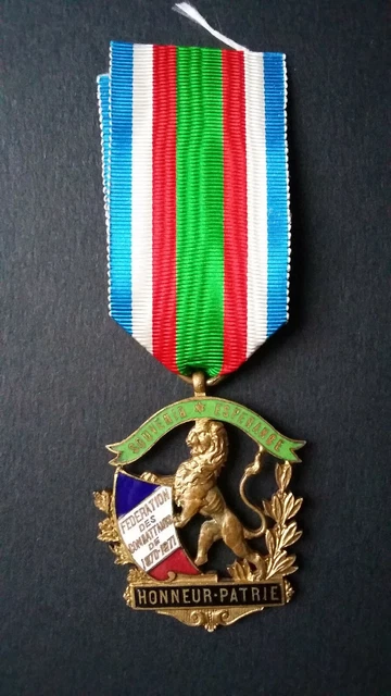 Médaille Fédération Des Anciens De Rhénanie Et De La Ruhr - Insigne Vintage, Occasion