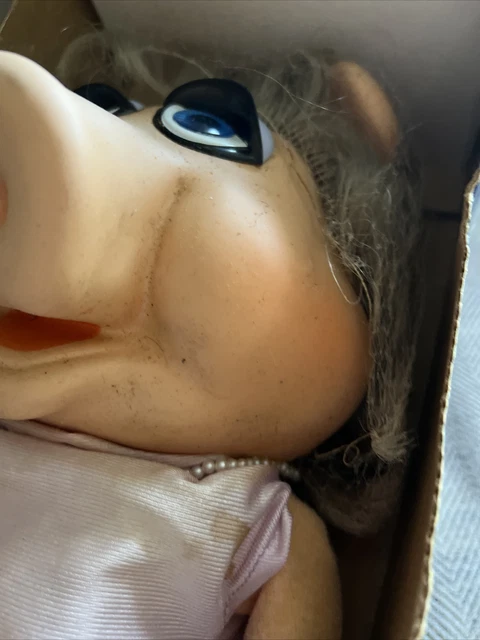 Fisher Price Miss Piggy Hand Puppet #855 Jim Henson Muppet Doll 1978 10