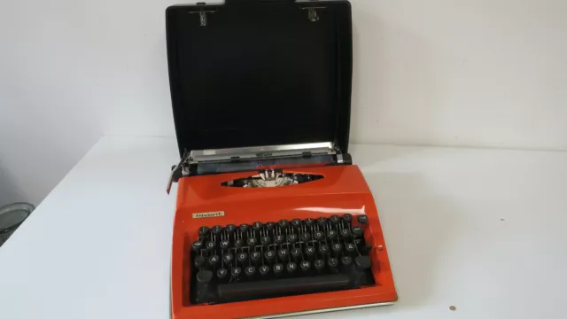 Schreibmaschine Triumph Favorit mit Koffer - Orange - 70er Jahre