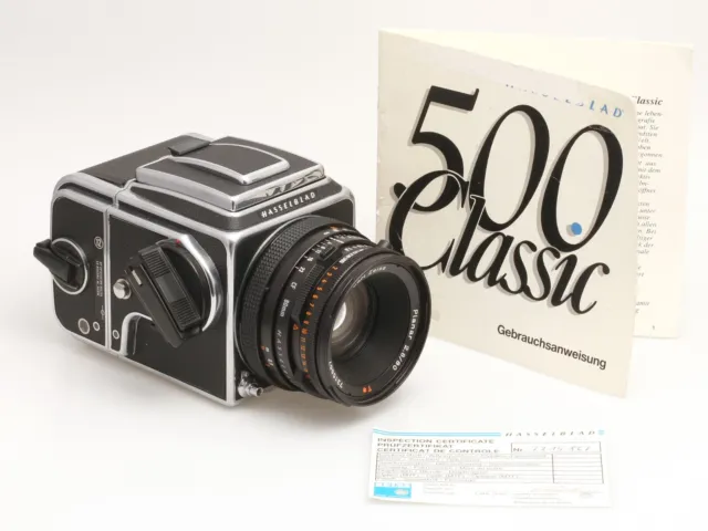 Hasselblad 500 Classic 500C/M mit A12 und Carl Zeiss Planar CF 2,8/80 mm T*
