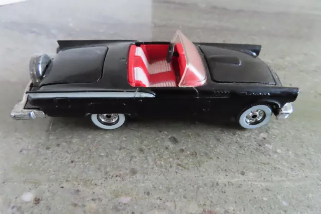 Corgi Classics 1957 Ford Thunderbird Convertible