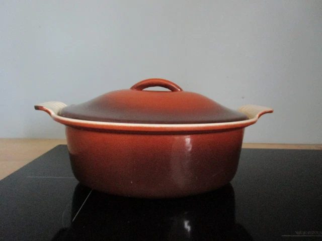 Cocotte En Fonte Cousances N°22 – Orange émaillée, Ancienne, Pour Gaz, Vintage