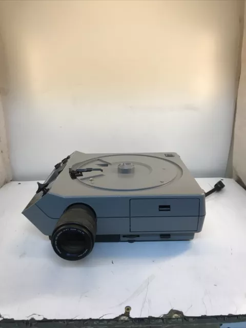 Kodak Slide Projector Ektagraphic III ATS untested for parts