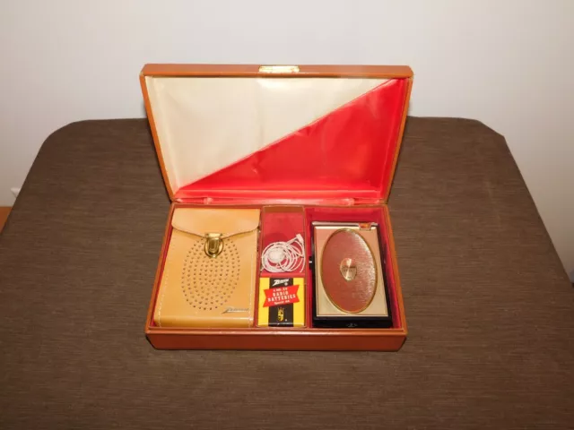 Vintage Zenith Portable Transistor Radio Deluxe Royal 500 In Case W/ Accesories