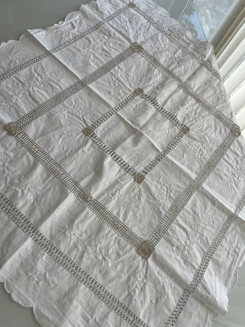 Drap ancien brodé métis fleur bleue dans la lisière 205 X 315 cm | eBay