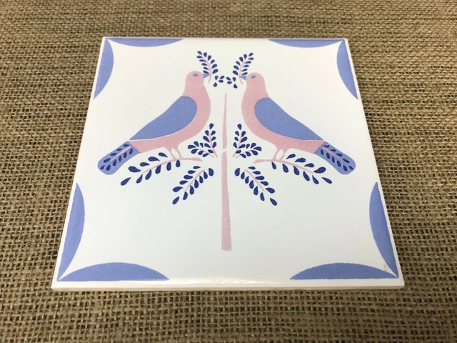 VINTAGE MID CENTURY 1960s DOVE OF PEACE CERAMIC POTTERY TILE-1