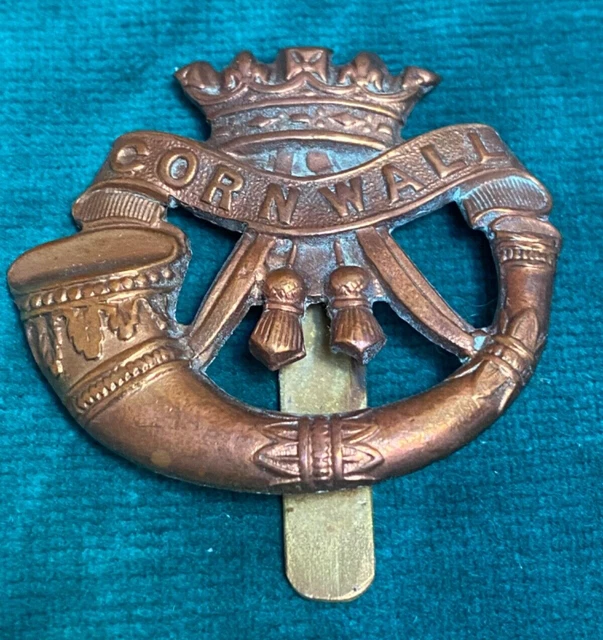 ORIGINAL WW1 DUKE Of Cornwalls Regiment Light Infantry Copper Cap Badge original-ww1-duke-of-cornwalls-regiment-light-infantry-copper-cap-badge