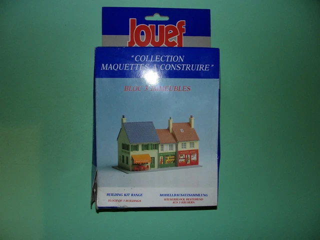 Bloc 3 Immeubles/magasins Jouef – Maquette à Monter – échelle HO Neuve