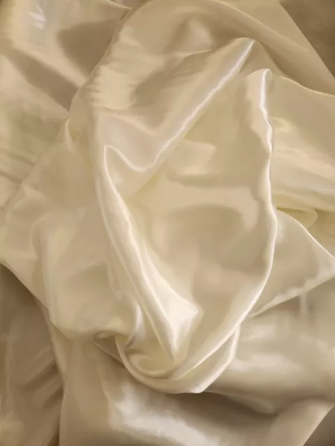 Tissu Coupon Crepe De Satin Ivoire -Blanc Cassé 3M X 1.45 M Polyester Etat Neuf