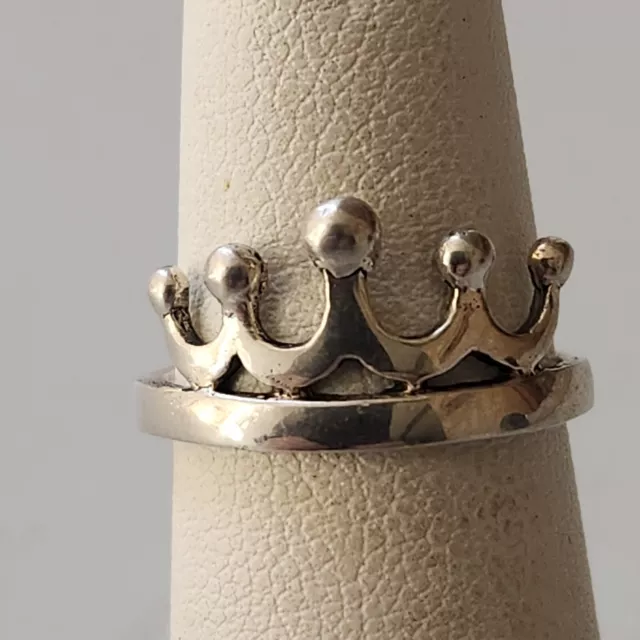 Sterling Silver Crown Toe Ring Marked 925 1.5 Grams Size 4.25