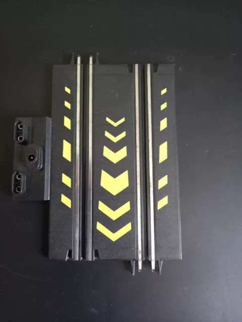 Rail alimentation pour circuit de voitures électrique plusieurs marques au 1/43