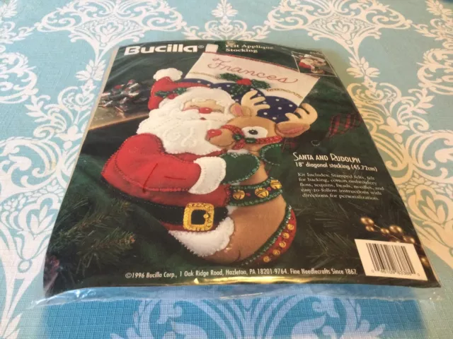 Kit de medias de fieltro de vacaciones de Navidad Bucilla Santa y ciervos Rudolph hágalo usted mismo 83388