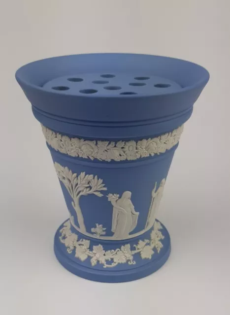 Vintage Wedgwood Blue Jasperware 6" Vase With Flower Insert
