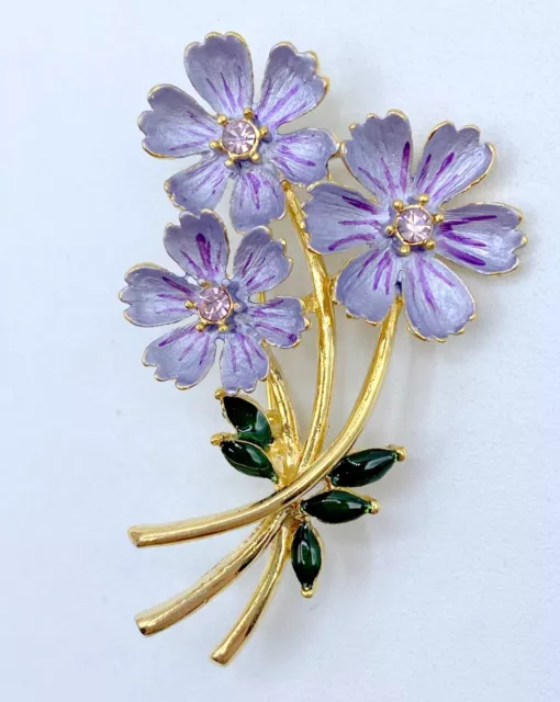 D7-1583 Vintage Brooch Gold Tone Pin 2.25" Rhinestone Enamel Purple Flowers