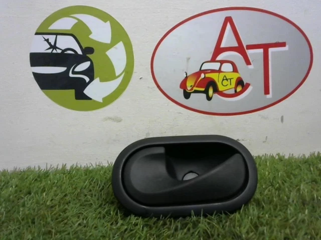 Poignée Intérieure Arrière Gauche Pour Renault Clio 3 Phase 2 - Réf. 8201053836 - Occasion