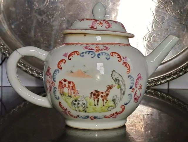 Delightful Chinese 18th Porcelain Teapot Decorated with Two Horses and a Foal