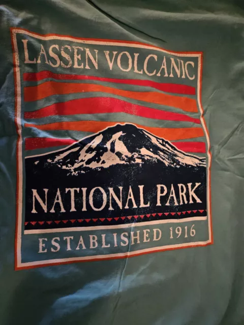 Lassen Volcanic National Park Shirt Mens Medium Teal Souvenirs Long-sleeve