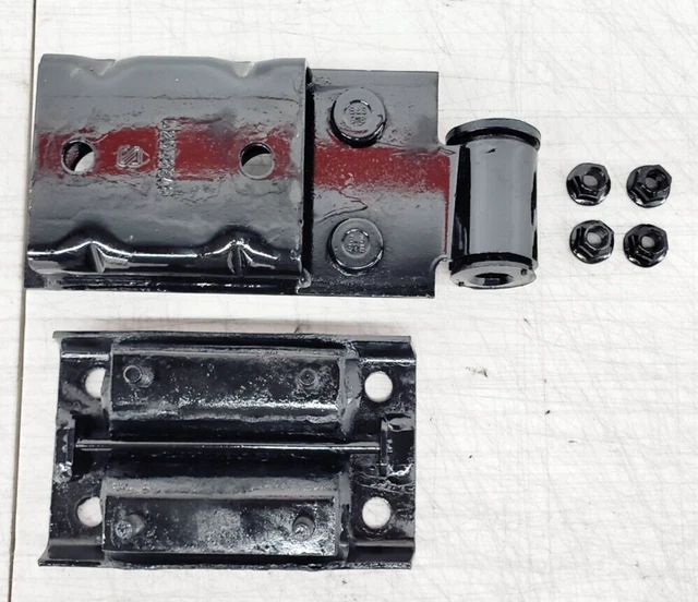 TRANSMISSION MOUNT BRACKET 19972002 Jeep Wrangler TJ Automatic 32RH