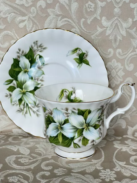 Royal Albert Trillium White Floral Set Bone China Tea Cup And Saucer