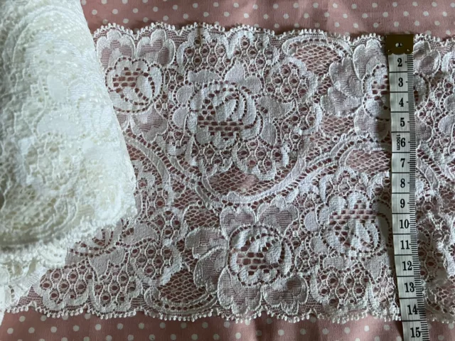 Milky White Colour Nylon Lace, 3.5m x 14cm wide, new