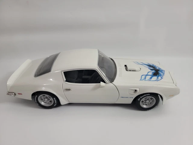 Pontiac Firebird Trans Am 1972 Welly 1/24° - Les Miniatures