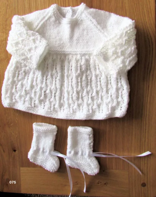 soft white dress and booties new 0 to 3 months hand knitted