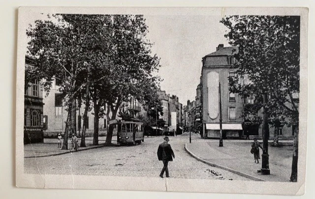 CPA 57 THIONVILLE Place de la République avec tramway DIEDENHOFEN Ed. Manias 2