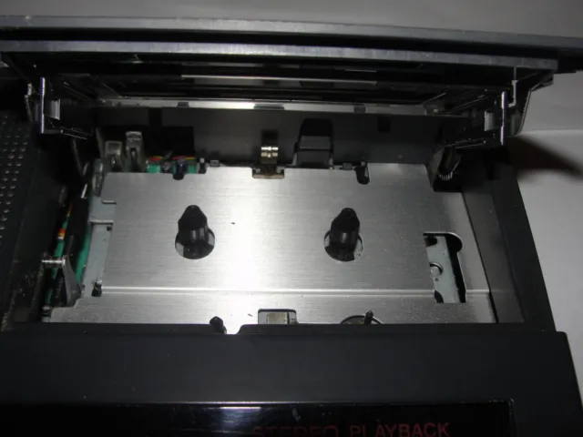 Sony BM-87DST Desktop Cassette Transcriber POWERS on good of parts/servicing 2