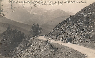 PC51925 Route de Bagneres de Bigorre a Luchon. La Descente du Col d Aspin sur Pa
