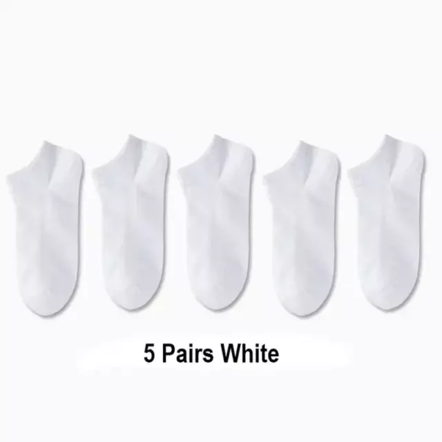 10 Paires de chaussettes courtes hommes / femmes . Noir / Blanc