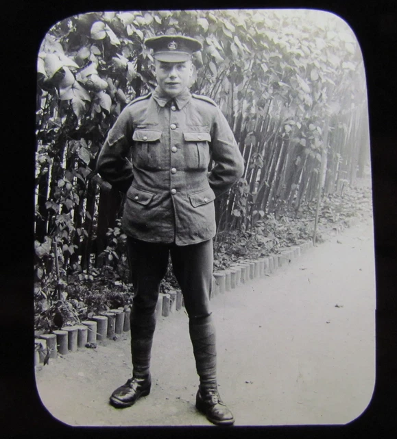 Glass Magic Lantern Slide A BRITISH SOLDIER CIRCA WW1 WORLD WAR ONE