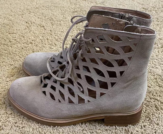 Womans Jeffrey Campbell Beige Suede Lace-up/Side Zip Perforated Boots Size 8 EUC