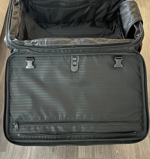 TUMI ALPHA Black Nylon Wheeled Carry-on Suitcase Business 22922DH Expandable 19