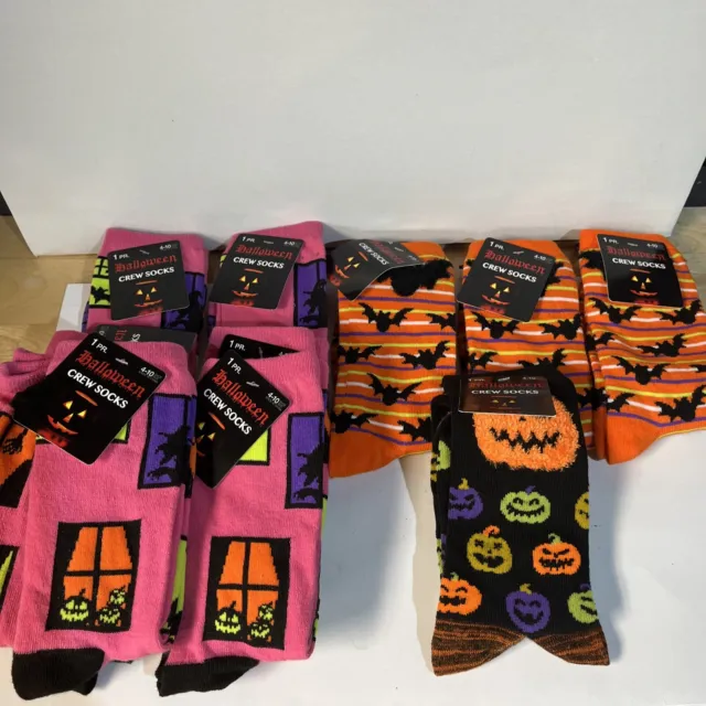 Lot Of 11 Pair Of Halloween Socks Size 4-10 Kids