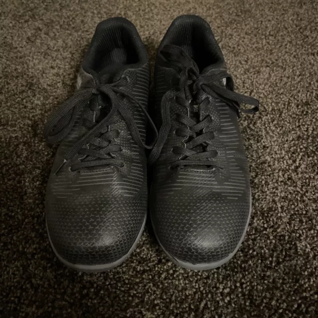 Brava indoor deals soccer shoes