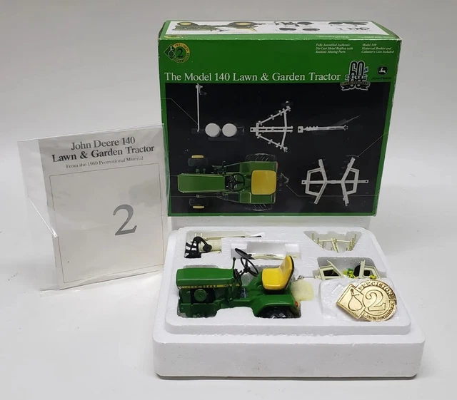 JOHN DEERE MODEL 140 Lawn & Garden Tractor With Accessories By Ertl 1/