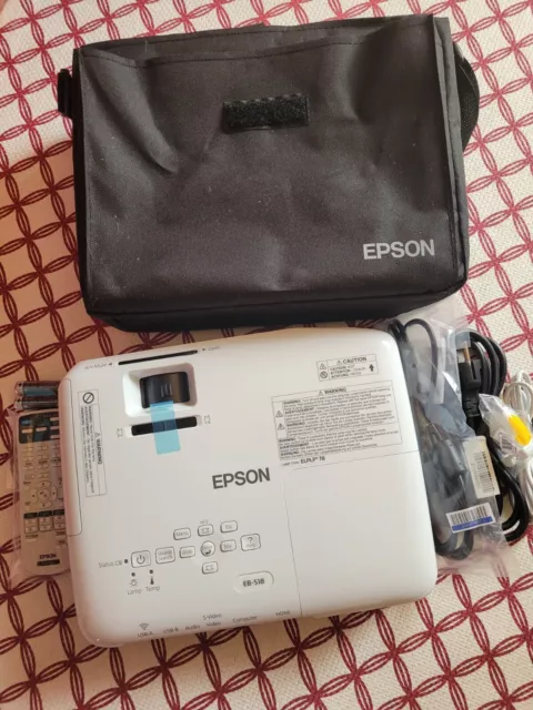 Epson EB-S18 LCD Projektor