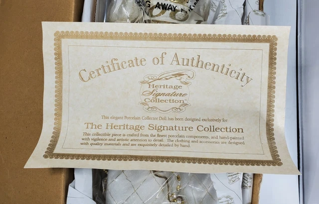 THE HERITAGE SIGNATURE COLLECTION Porcelain Angel Doll Jolene Noel #12309 3