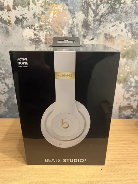 Beats by Dr. Dre Studio 3 Over the Ear Wireless Headphones White GENUINE SEALED