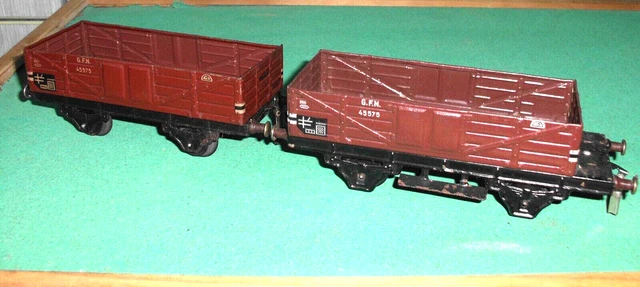 2 Waggons - Blech  --  Spur  0