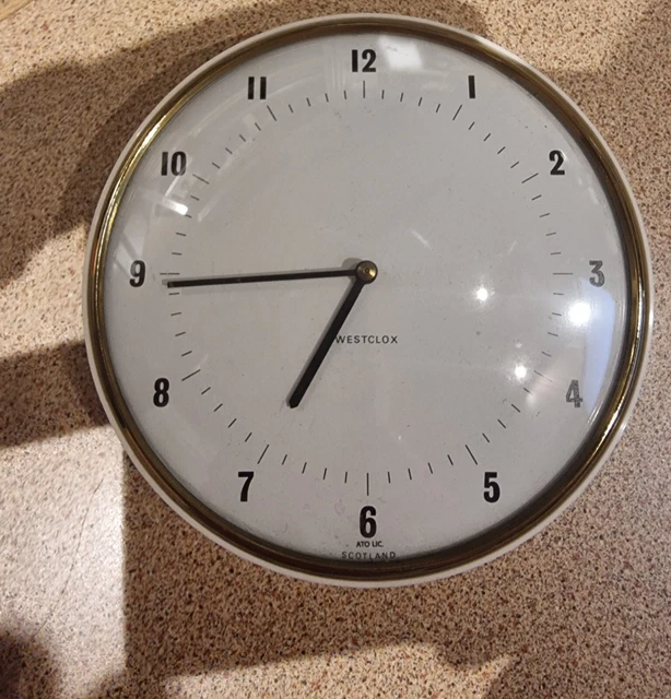 WESTCLOX WHITE WALL Clock Vintage Mid Century Round Made In Scotland