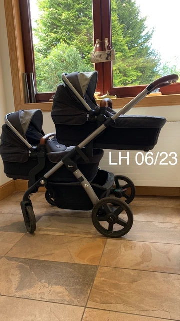 silver cross wave double pram in graphite full bundle, very good condition 
