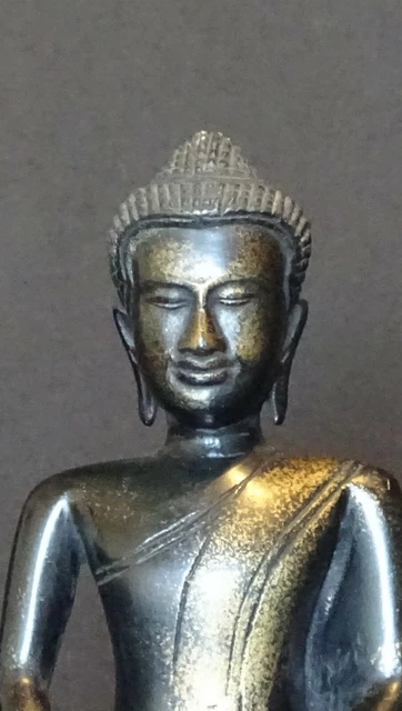 Magiphique Bouddha Bois Khmer Du Cambodge Marron H19Cm