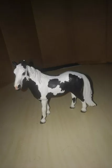 Schleich Horse Pinto Mare Black White 2010 Retired Animal Pretend PlayRealistic