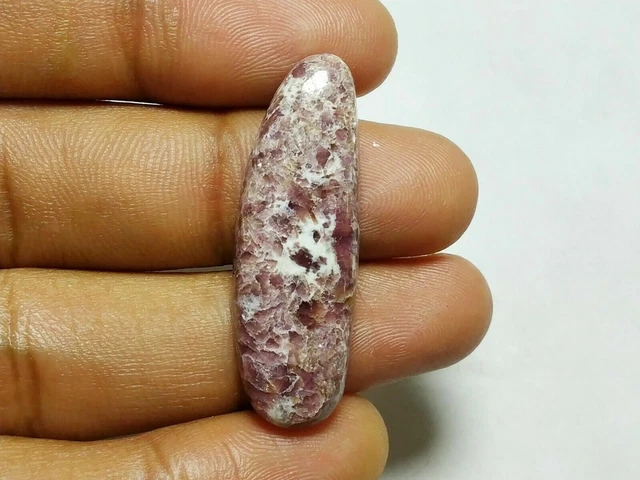 Lépidolite cabochon pierre fine 36x19x4mm lithothérapie chakra